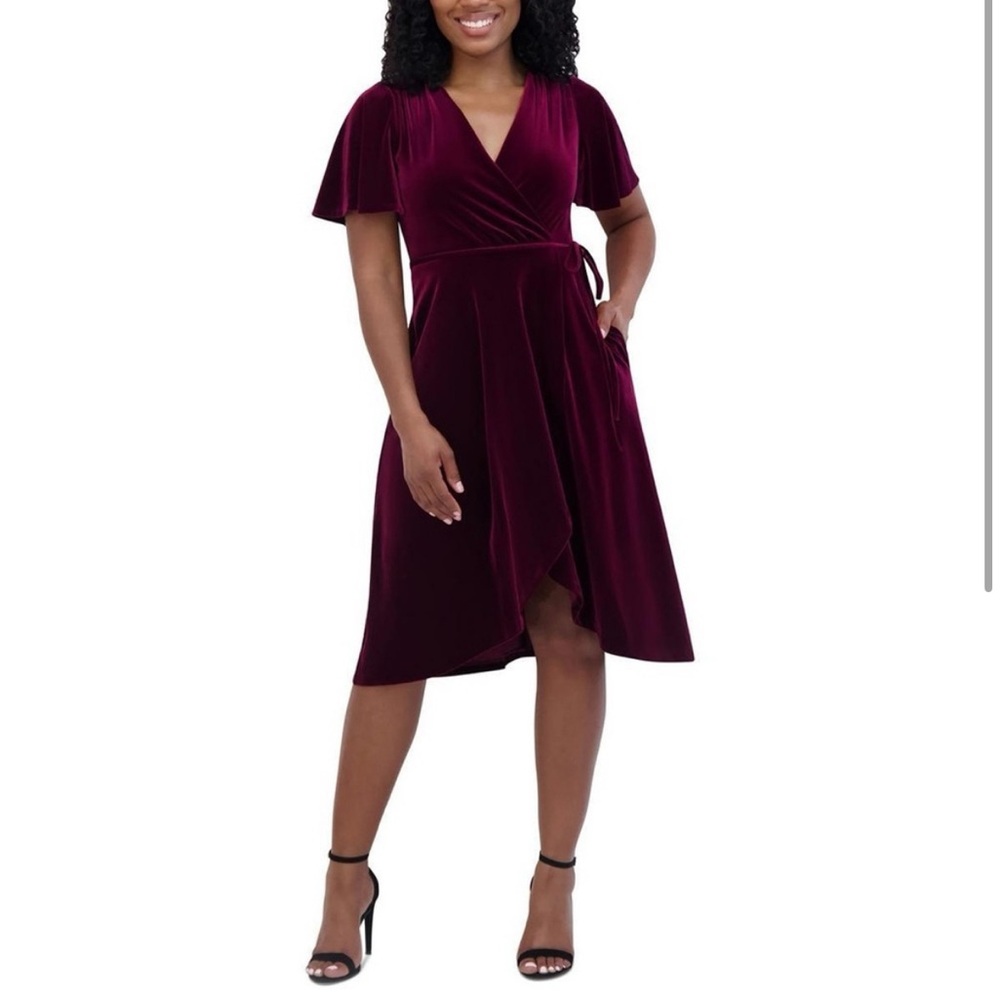 Elegant Burgundy Wrap Dress